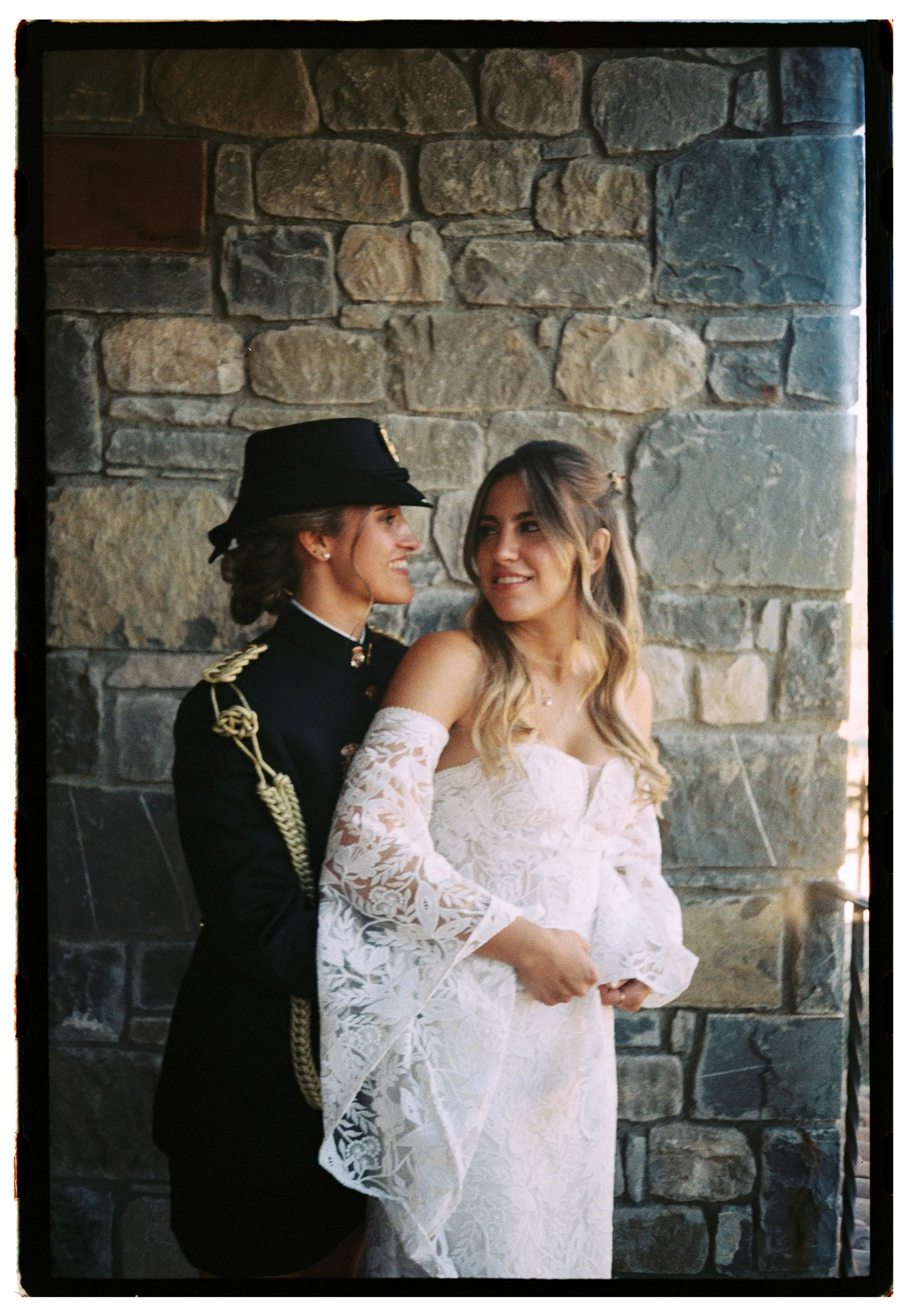 Detalle en película analógica de novia en Zaragoza